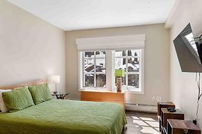 Passage Point 405 3 Bedroom Condo