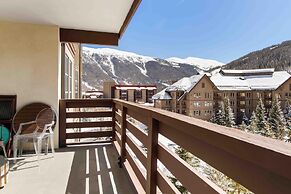 Passage Point 405 3 Bedroom Condo