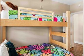 Passage Point 405 3 Bedroom Condo