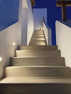 Nove Milos Luxury by Estia
