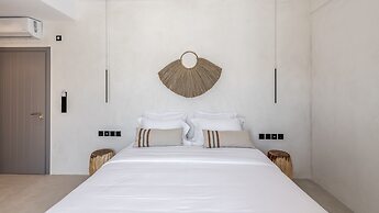 Nove Milos Luxury by Estia