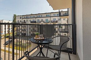 Studio Łużycka With Parking by Renters