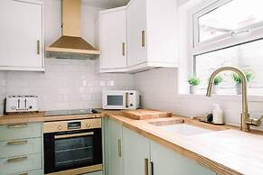 Luxury Designer 4-bed Home in the Heart of Belfast