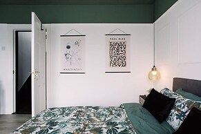 Luxury Designer 4-bed Home in the Heart of Belfast