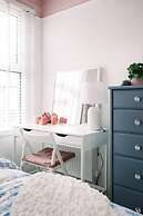 Luxury Designer 4-bed Home in the Heart of Belfast