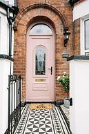 Luxury Designer 4-bed Home in the Heart of Belfast