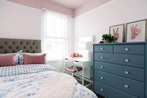 Luxury Designer 4-bed Home in the Heart of Belfast