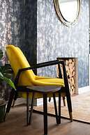 Luxurious 4-bedroom Home on Trendy Ormeau, Belfast