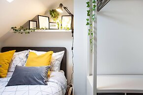 Luxurious 4-bedroom Home on Trendy Ormeau, Belfast