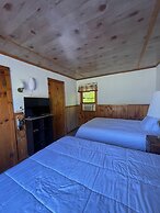 Park Motel and Cabins