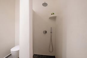 Sand Gem - Beach Apartments