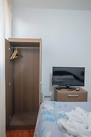 PRIVATE APART WITH A COZY TERRACE