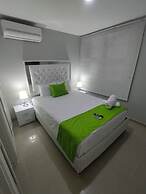 Hotel BM-17  Cerca Al Mar