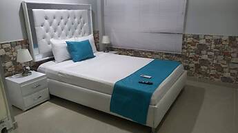 Hotel BM-17  Cerca Al Mar