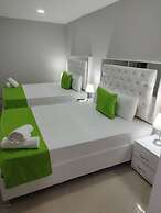 Hotel BM-17  Cerca Al Mar