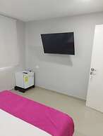 Hotel BM-17  Cerca Al Mar