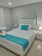 Hotel BM-17  Cerca Al Mar