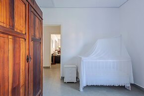 4 quartos piscina 350 m praia