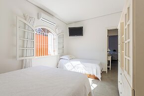 4 quartos piscina 350 m praia