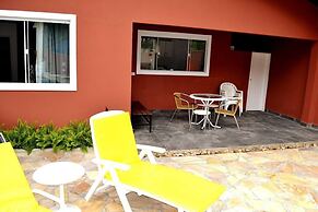 4 quartos piscina 350 m praia