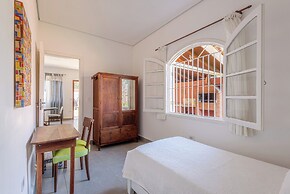 4 quartos piscina 350 m praia