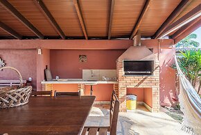 4 quartos piscina 350 m praia