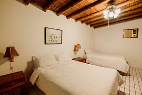 Fundo - Hotel El Arrabal