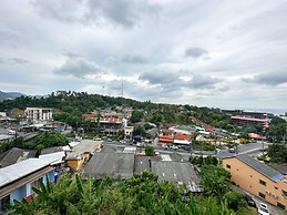 Sea and Sky condo Karon 306