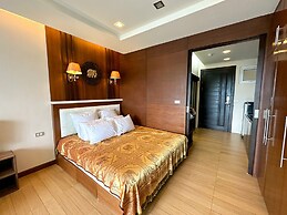 Sea and Sky condo Karon 306