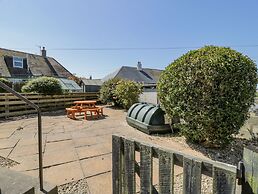 22 Turnberry Road
