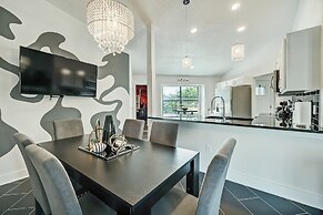 Vibe House Message Now for Summer Special