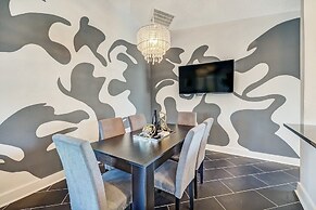 Vibe House Message Now for Summer Special