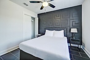 Vibe House Message Now for Summer Special