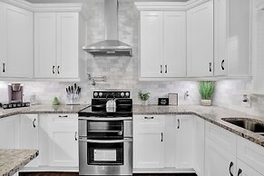 Buckhead Dream Message Now for Summer Special