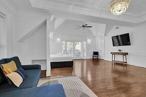 Buckhead Dream Message Now for Summer Special