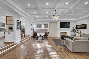 Buckhead Dream Message Now for Summer Special