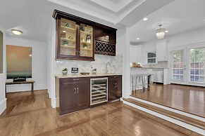 Buckhead Dream Message Now for Summer Special