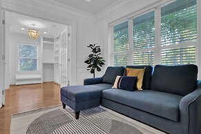 Buckhead Dream Message Now for Summer Special