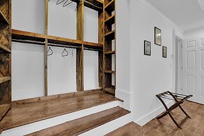 Buckhead Dream Message Now for Summer Special