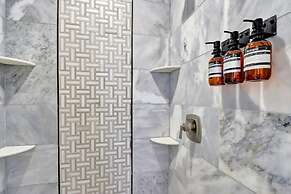 Heart of Buckhead Message Now for Summer Special