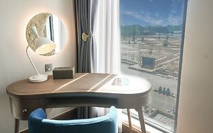 The Moon Boutique Hotel Cat Ba