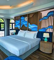 The Moon Boutique Hotel Cat Ba