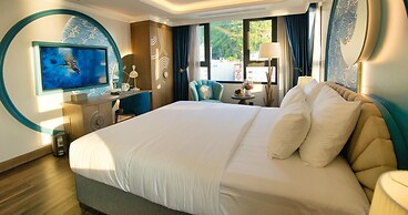 The Moon Boutique Hotel Cat Ba