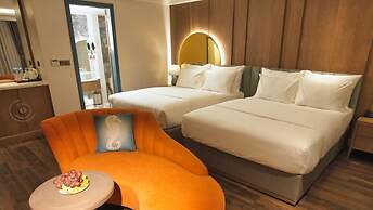 The Moon Boutique Hotel Cat Ba