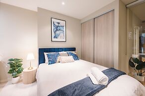 Molly's Little Apartments