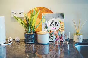 Molly's Little Apartments