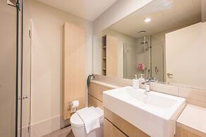 Molly's Little Apartments