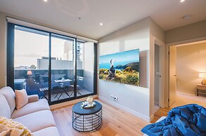 Molly's Little Apartments