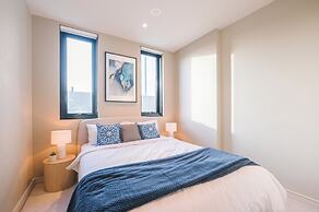 Molly's Little Apartments