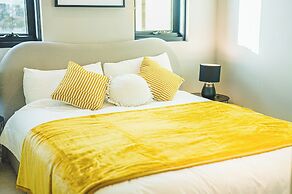 Molly's Little Apartments